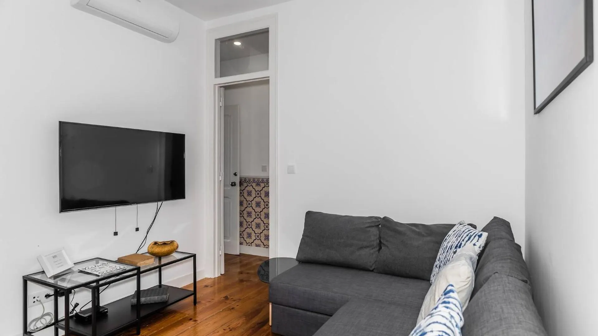 Downtown Castle And River View Apartment リスボン ポルトガル